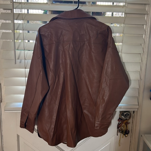 Women’s 2 piece outfit - Picture 6 of 7